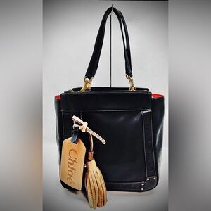 Chloe Eden, black leather tote/removable double handle tote/BagCharm/DB/Great🤩❤️